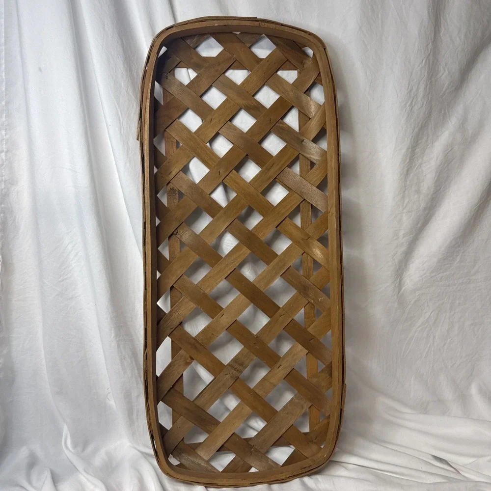 VTG Tobacco Rectangle BASKET  31